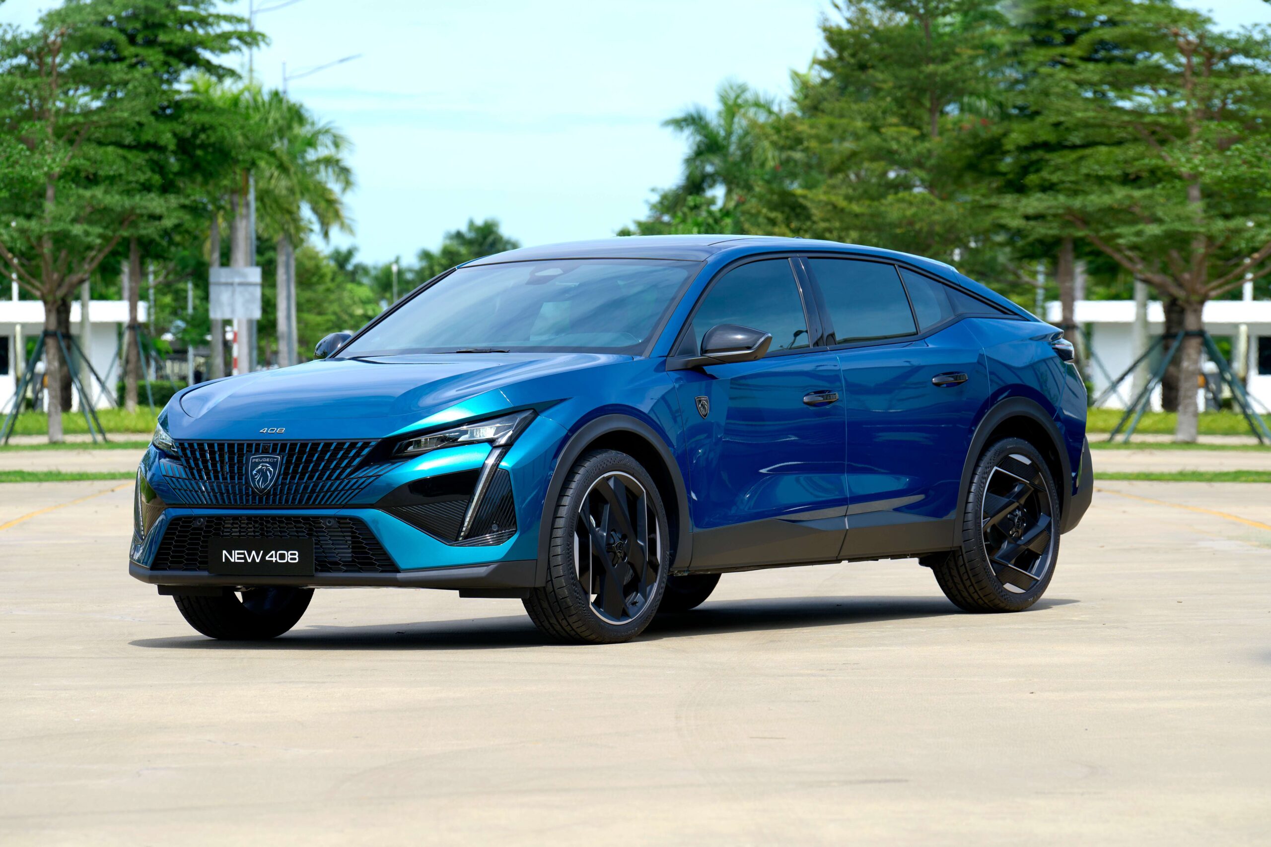 New Peugeot 408 GT